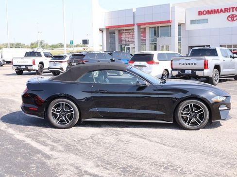 Used 2020 Ford Mustang Premium RWD image 5