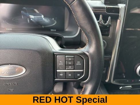 Used 2023 Ford Expedition Max Platinum AWD/4WD image 19