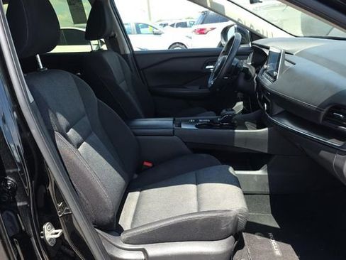 Used 2024 Nissan Rogue SV FWD image 13