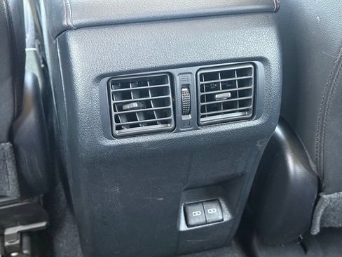 Used 2024 Toyota 4Runner TRD Off-Road Premium AWD/4WD image 23
