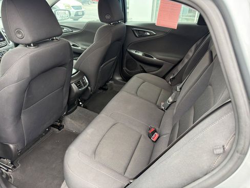 Used 2024 Chevrolet Malibu LT image 12