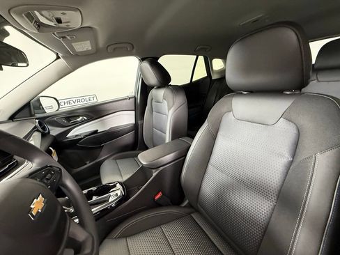 New 2026 Chevrolet Trax LT FWD image 26