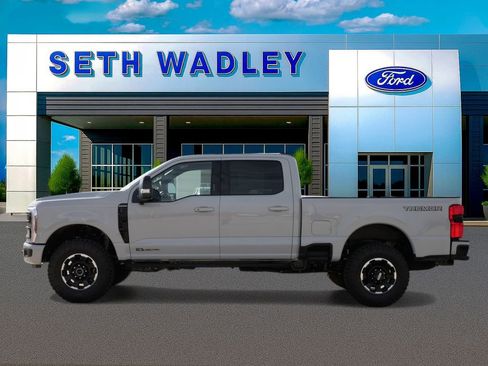 New 2026 Ford F250 Platinum w/ Tremor Off-Road Package image 3