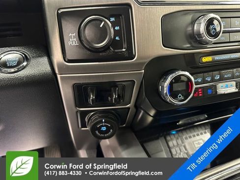 Used 2022 Ford F350 Platinum w/ FX4 Off-Road Package image 28