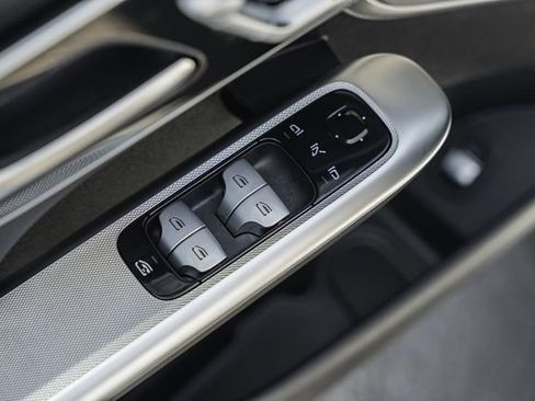 Certified 2025 Mercedes-Benz GLC 300 4MATIC w/ AMG Line image 36