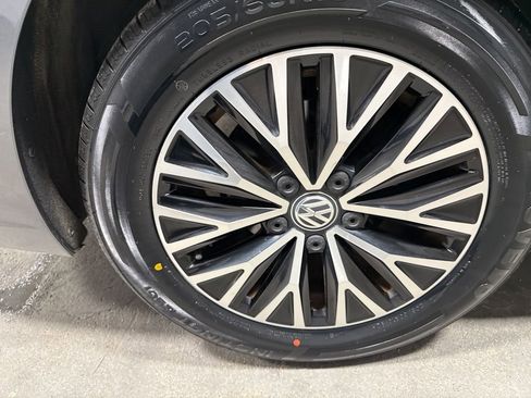 Used 2021 Volkswagen Jetta S image 38