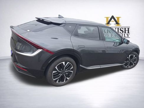 Used 2023 Kia EV6 Wind w/ Wind Technology Package AWD/4WD image 11