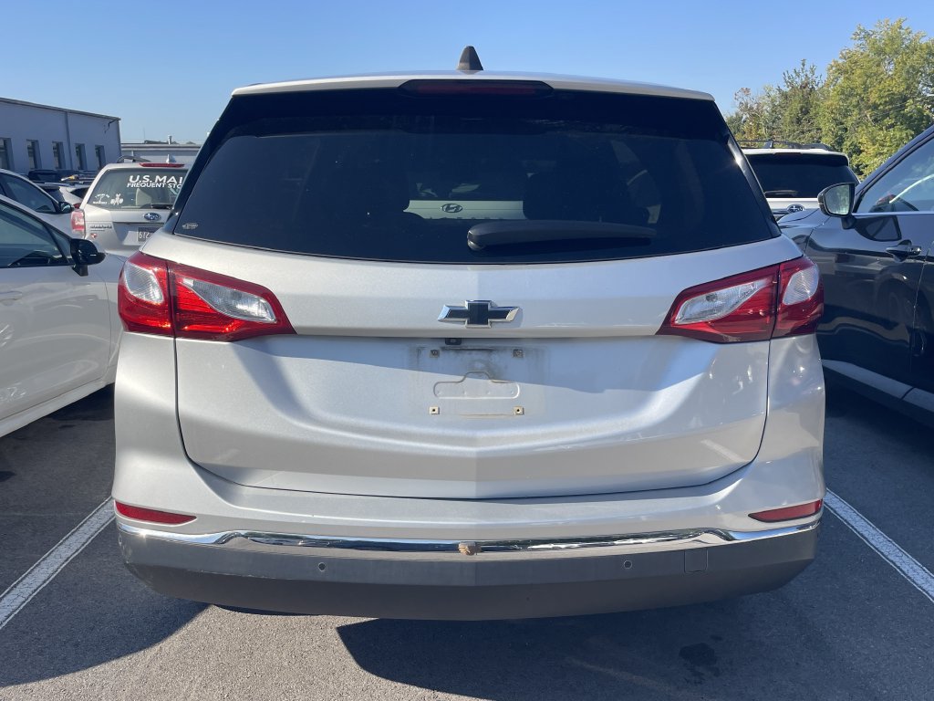 Used 2018 Chevrolet Equinox LT FWD image 4