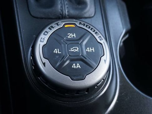 Certified 2023 Ford Bronco Badlands AWD/4WD image 8