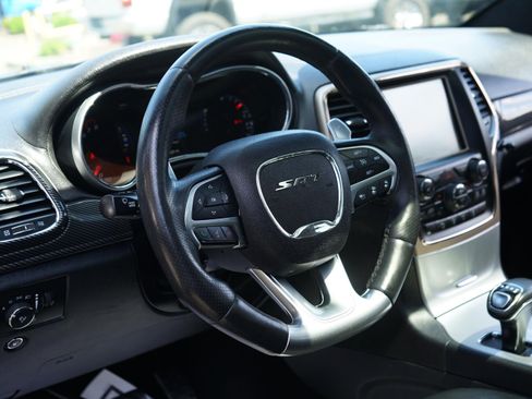 Used 2015 Jeep Grand Cherokee SRT w/ Luxury Group II AWD/4WD image 15