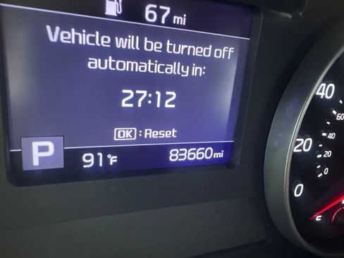 Used 2023 Kia Seltos S AWD/4WD image 28