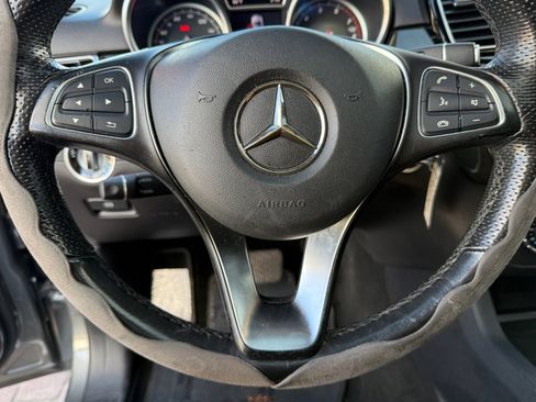 Used 2018 Mercedes-Benz GLE 350 image 35