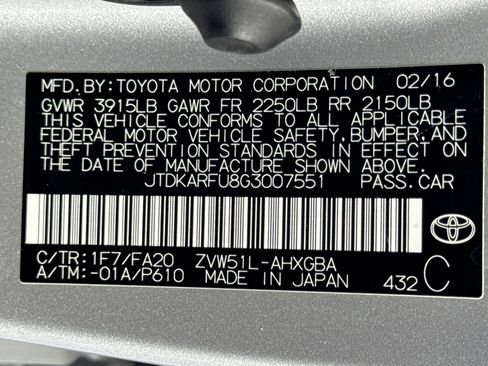 Used 2016 Toyota Prius Three image 29