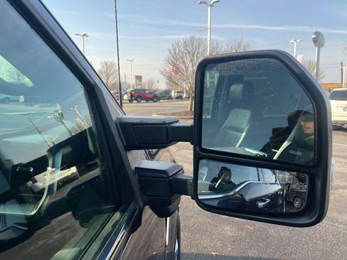 Certified 2022 Ford F150 Lariat w/ Equipment Group 502A High image 7