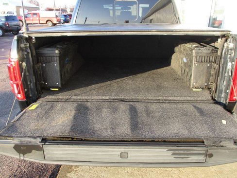 Used 2016 Ford F150 Lariat image 8