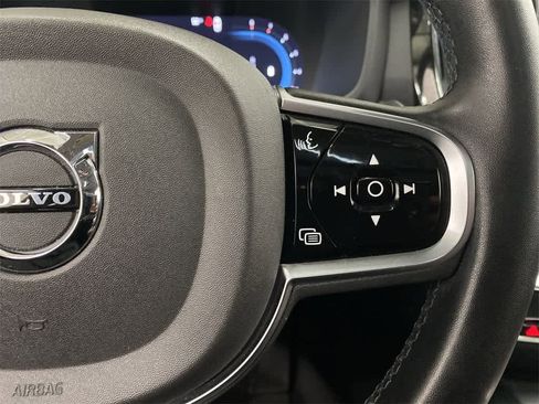 Used 2024 Volvo S60 B5 Plus image 22