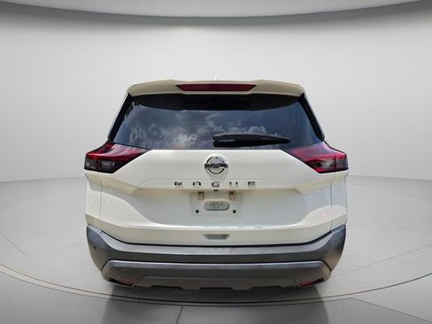 Used 2021 Nissan Rogue S FWD image 5