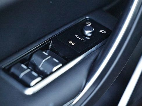 New 2024 Jaguar XF R-Dynamic SE image 24