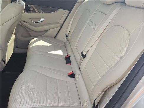 Used 2021 Mercedes-Benz GLC 300 image 20