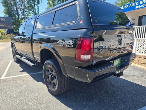 Used 2017 RAM 2500 Laramie w/ Sport Appearance Group AWD/4WD image 4