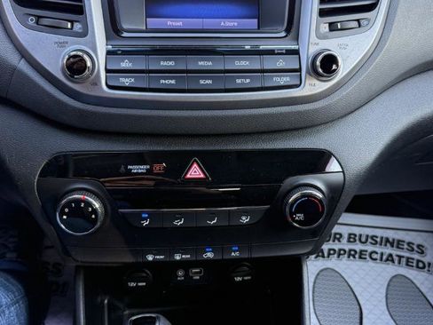 Used 2017 Hyundai Tucson SE FWD image 15