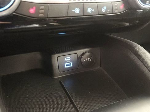 Used 2022 Ford Escape SEL image 17