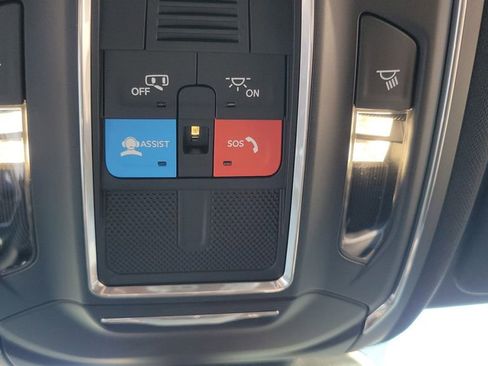 New 2025 Jeep Grand Cherokee Laredo image 27