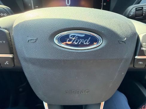 Used 2023 Ford Escape ST-Line FWD image 15