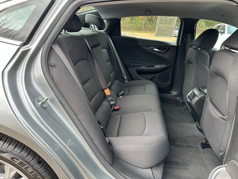 Used 2024 Chevrolet Malibu LT image 22