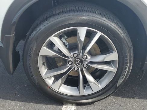 Used 2026 INFINITI QX60 Pure w/ Cargo Package image 10