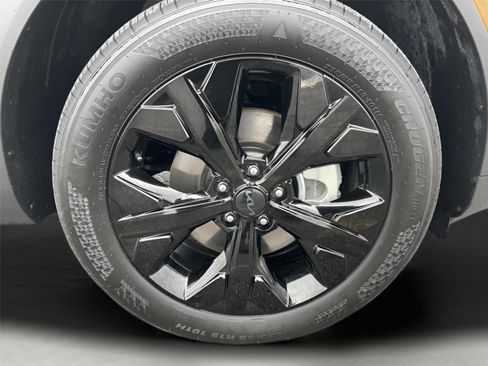 Used 2025 Kia Sportage X-Line image 9