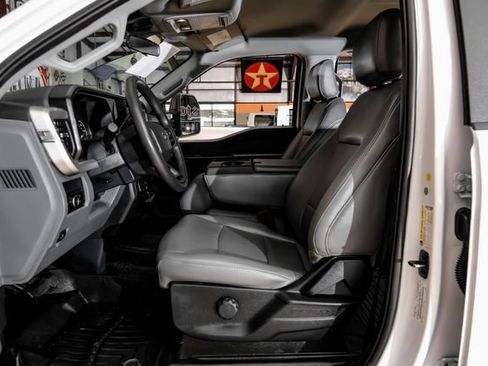 Used 2024 Ford F250 XL w/ XL Off-Road Package AWD/4WD image 6