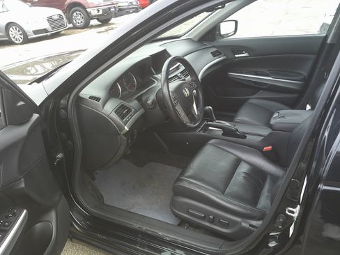 Used 2010 Honda Accord EX-L image 9