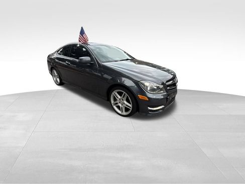Used 2014 Mercedes-Benz C 250 Coupe image 7