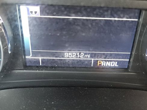 Used 2019 GMC Yukon SLE w/ SLE Value Package image 14