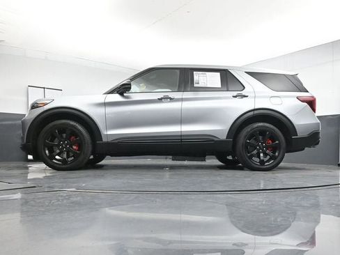 Certified 2022 Ford Explorer ST w/ Equipment Group 401A AWD/4WD image 28