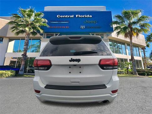 Certified 2020 Jeep Grand Cherokee Altitude image 6