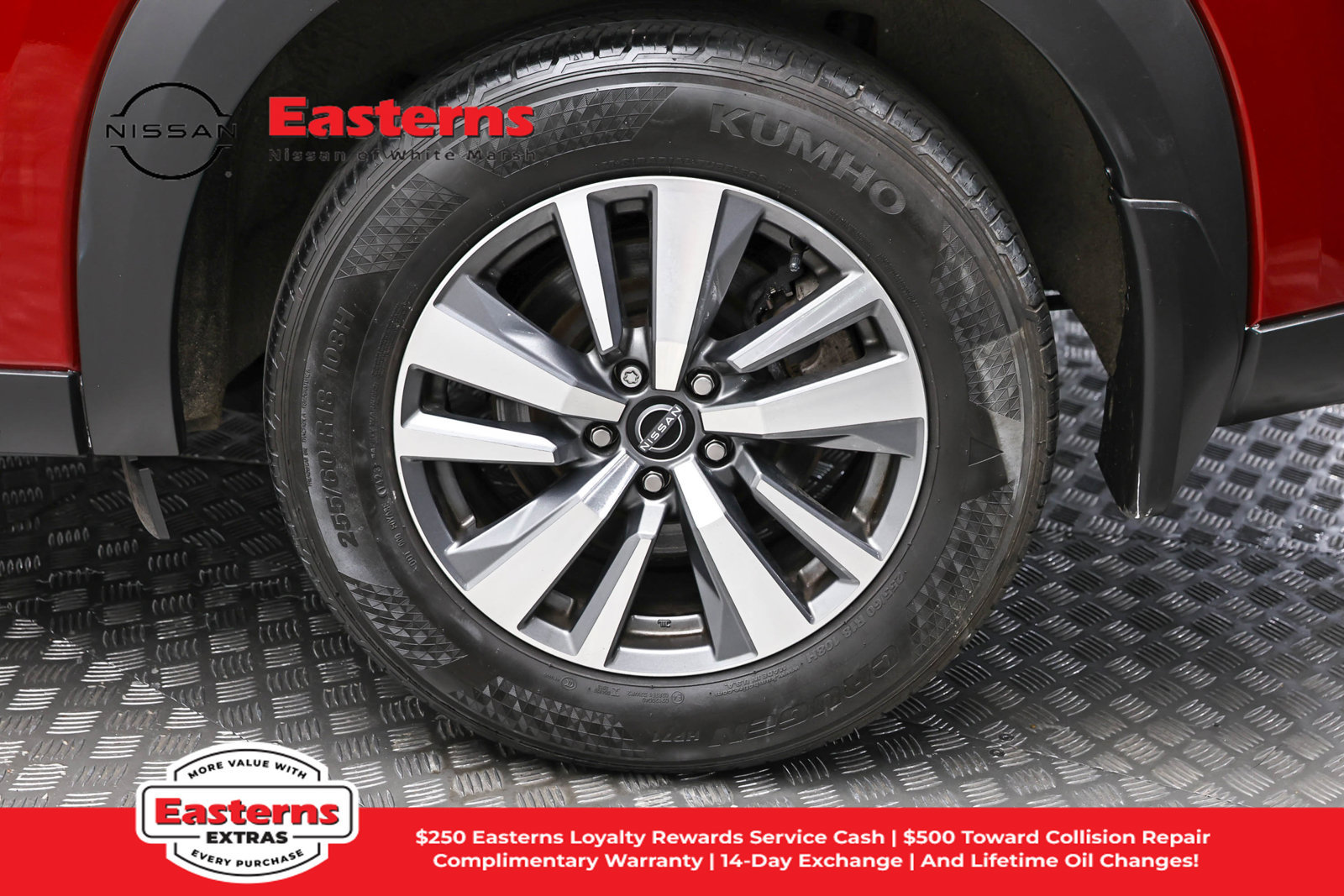 Used 2023 Nissan Pathfinder SL w/ Lighting Package (N92) AWD/4WD image 8