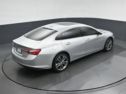 Used 2022 Chevrolet Malibu LT FWD image 57