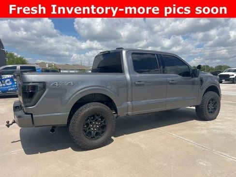 Used 2024 Ford F150 XLT w/ XLT Black Appearance Package image 3