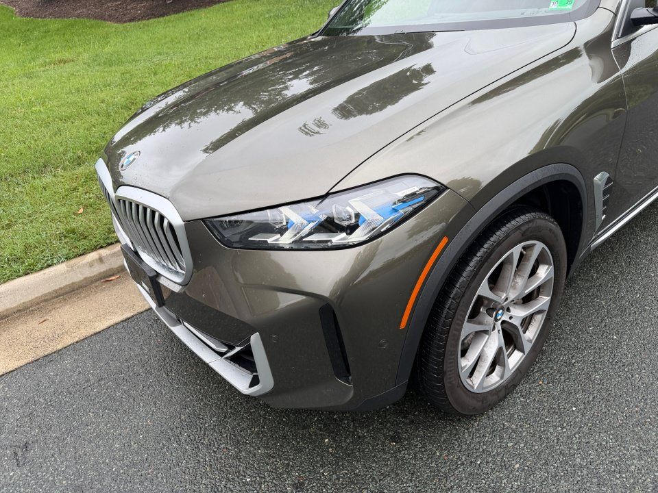 Used 2024 BMW X5 xDrive40i w/ Executive Package AWD/4WD image 26