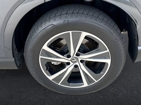 Used 2025 Lexus RX 350 Premium w/ Accessory Package (Z1) FWD image 31