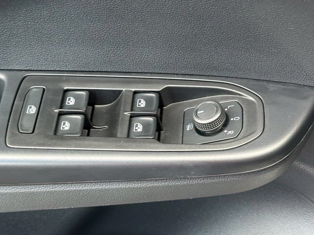 Used 2023 Volkswagen Taos SE w/ Panoramic Sunroof Package AWD/4WD image 20