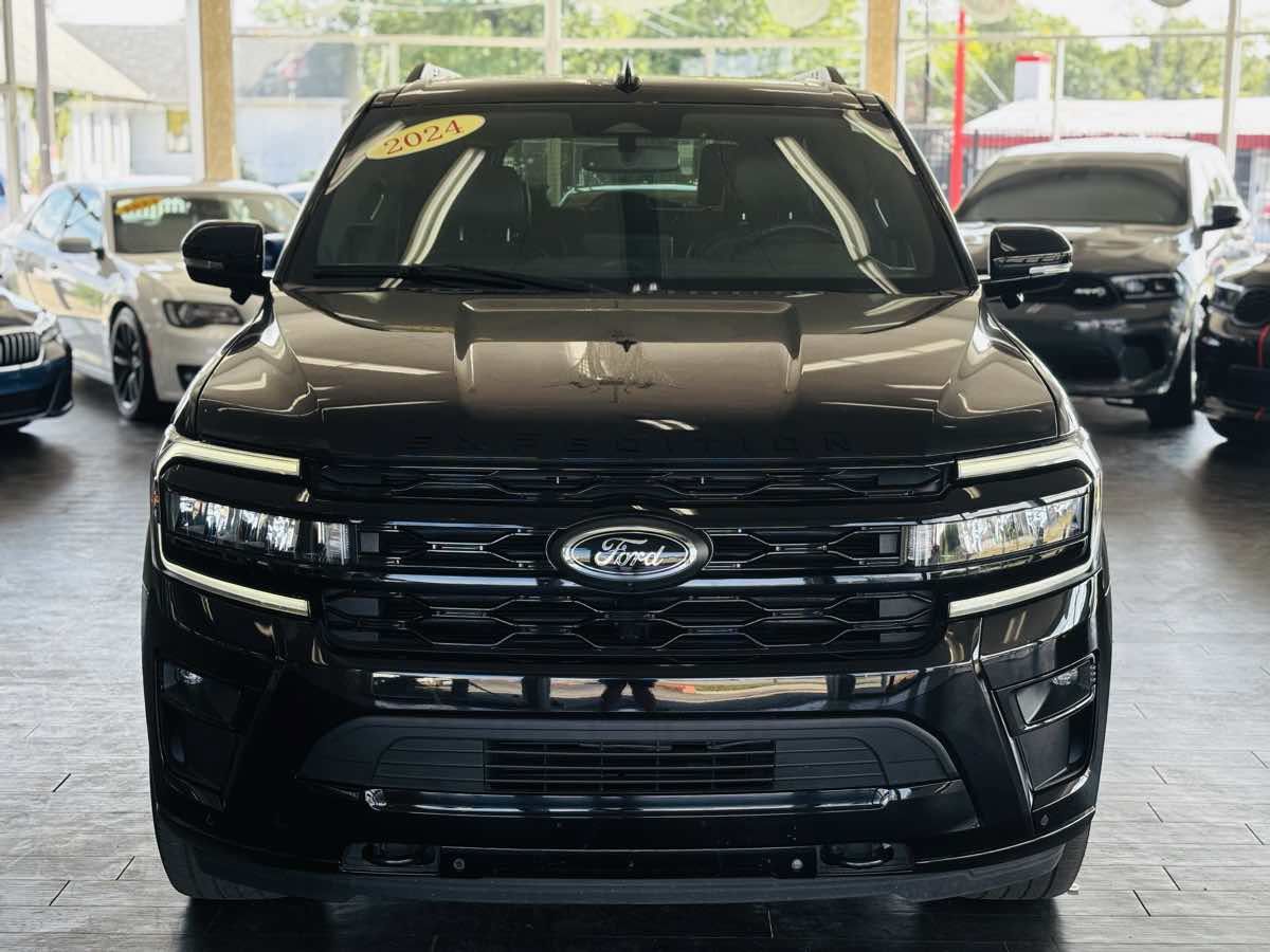 Used 2024 Ford Expedition Max Limited AWD/4WD image 17