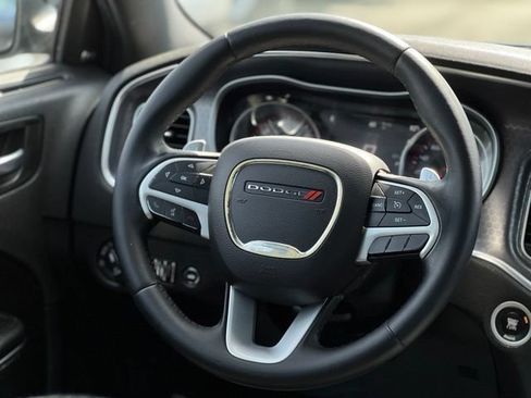 Used 2016 Dodge Charger R/T RWD image 27