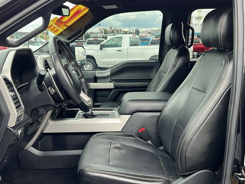 Used 2017 Ford F150 Lariat image 29