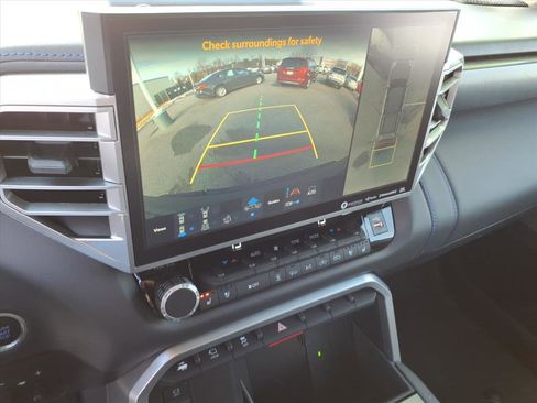 Used 2024 Toyota Tundra Platinum image 38