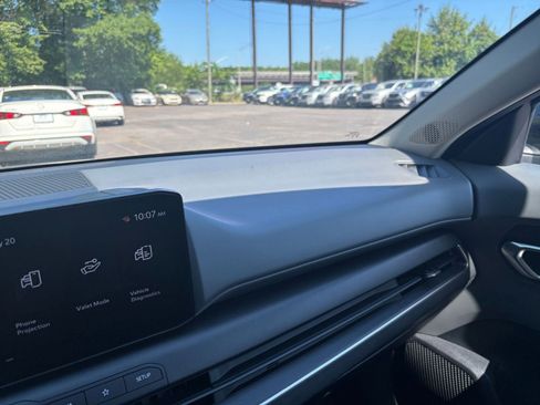 Used 2025 Kia K4 FWD image 34