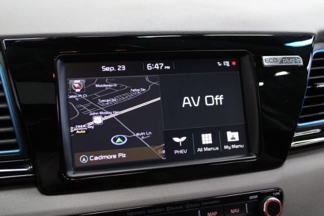 Used 2018 Kia Niro EX Premium FWD image 15