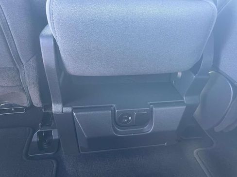 Used 2023 Ford F150 XLT AWD/4WD image 13